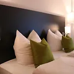 Nu By Wmm Otel *